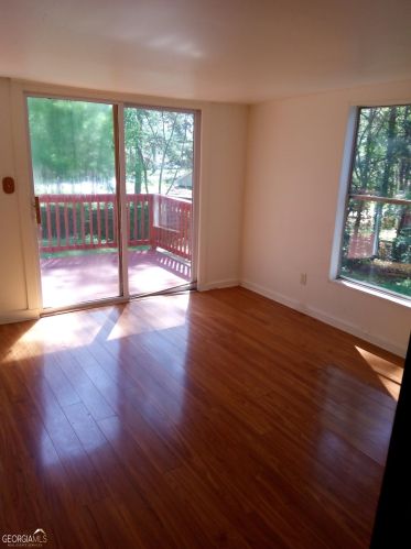 5392 Kirk Dr, Atlanta GA  30349-5800 exterior