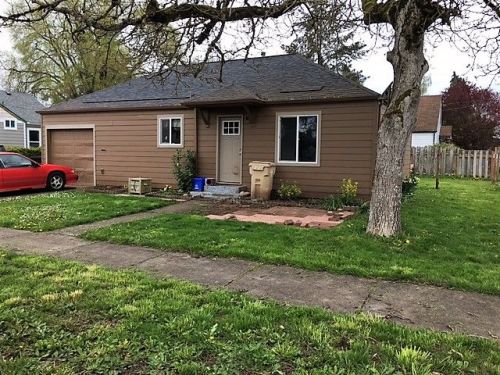 590 B St, Lebanon, OR 97355-1829