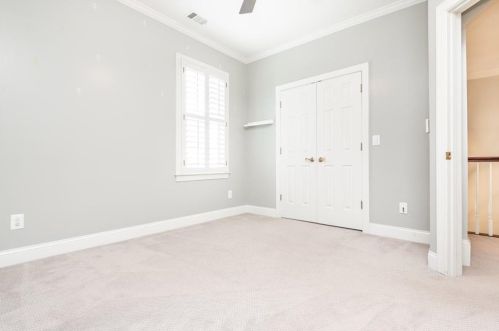 1053 Fielding Park Ct, Atlanta GA  30319-1989 exterior