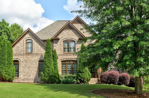 303 Troup Ct, Holly Springs, GA 30115-2021