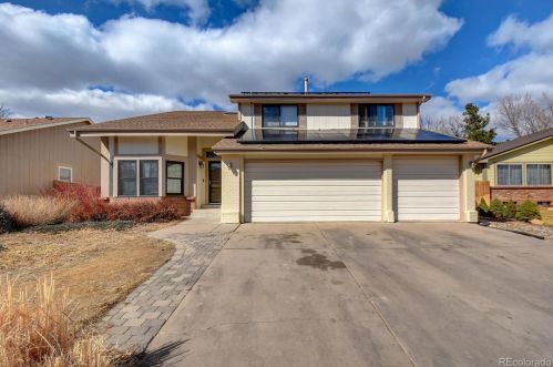 15983 Loyola Dr, Denver, CO 80013-2717