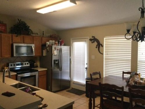 633 Mallard Dr, Fort Worth TX  76131-8803 exterior