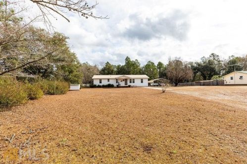 218 Davis Ln, Hiltonia, GA 30467-1210