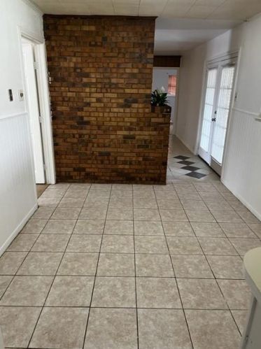 6748 Shauna Dr, Fort Worth TX  76180-7964 exterior