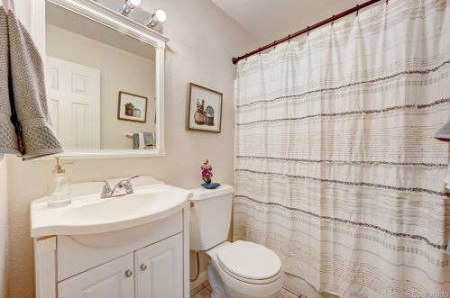 971 Alcott St, Denver CO  80219-3501 exterior