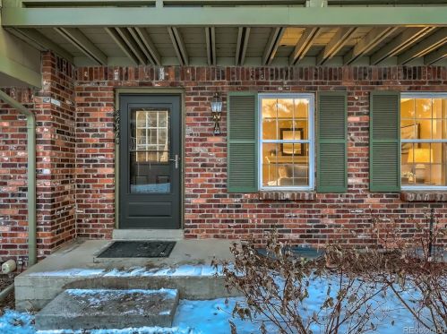 8602 Amherst Dr, Denver CO  80231-4049 exterior