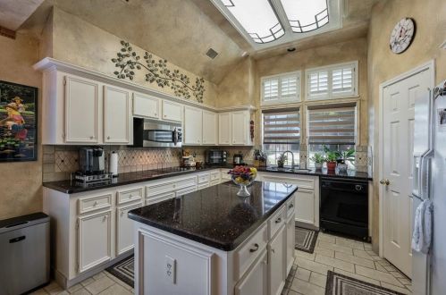 2111 Menton Pl, Carrollton TX 75006-4319 exterior