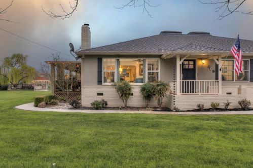 406 Gratton Rd, Turlock, CA 95380-9135
