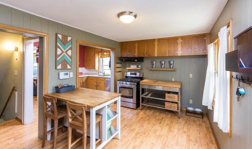 1216 Charles Ave, Saint Paul MN  55104-2514 exterior