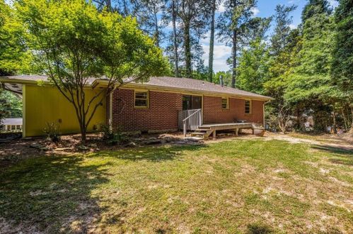 1385 Holly Ln, Atlanta GA  30329-3513 exterior