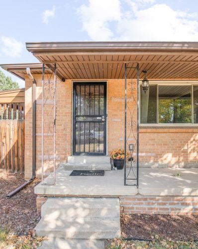 5955 5th Ave, Denver CO  80226-1869 exterior