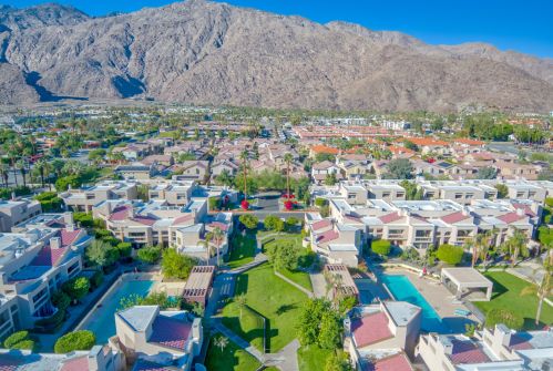 867 Village Sq, Palm Springs, CA 92262-7559