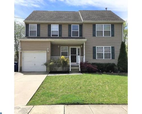 2 Chestnut Ave, Somerdale, NJ 08083-1410