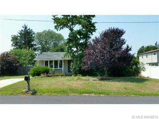149 Allen St, Tuckerton NJ  08087-2201 exterior