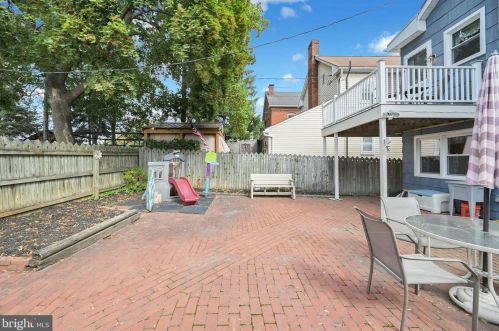 316 Walnut St, Hanover PA 17331-2536 exterior