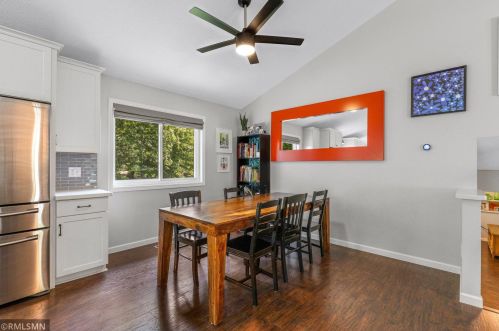 1357 Interlachen Dr, Saint Paul MN  55123-2159 exterior