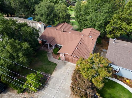 23086 Sunset Ridge Dr, Auburn, CA 95602-8079