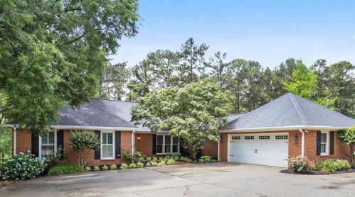 552 Stillwaters Dr, Marietta, GA 30064-2467