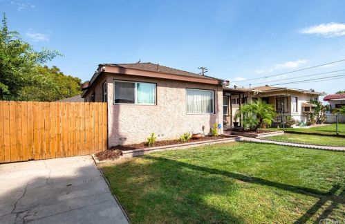 1114 Mcdivitt Ave, Compton, CA 90221-1402