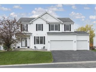 2748 Wagner Dr, Chaska, MN 55318-1168