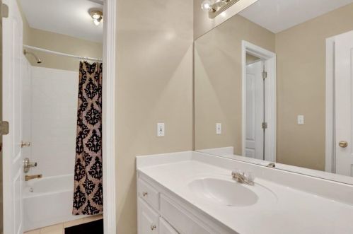125 Hamden Forest Trl, Atlanta GA  30331-7363 exterior