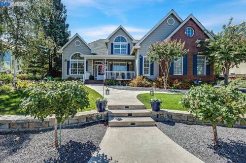 2393 Vintage Ln, Livermore, CA 94550-8231
