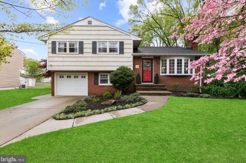 48 Berrel Ave, Trenton, NJ 08619-2269