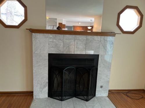 1210 Robert Ln, Crete, IL 60417-1365