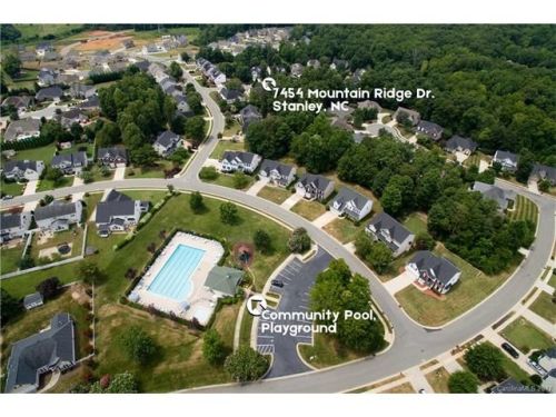 7454 Mountain Ridge Dr, Stanley, NC 28164-7804