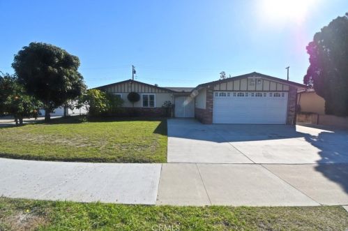 1662 Chateau Pl, Anaheim, CA 92802-1517
