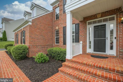 15735 Trongate Ct, Leesburg, VA 20176-7630