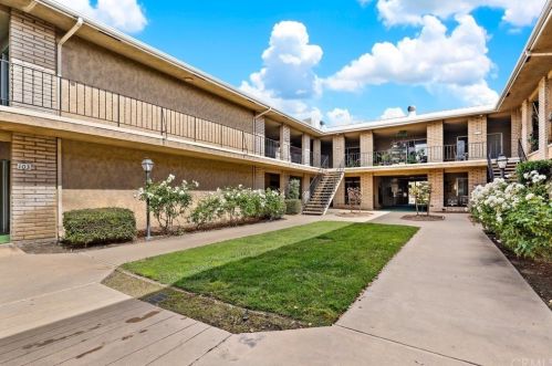 620 Huntington Dr, Arcadia, CA 91007-3437