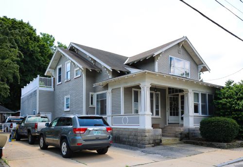5 Laton St, Nashua, NH 03064-2314