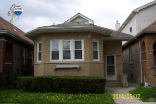 5707 Eddy St, Chicago, IL 60634-4320
