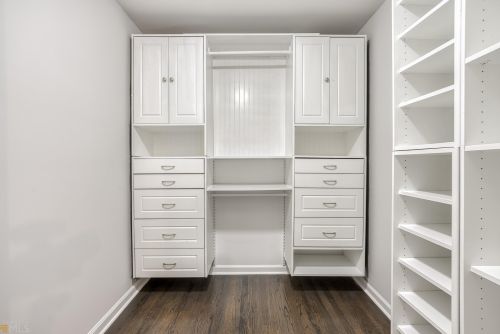 170 Huntcliff Pt, Atlanta GA  30350-1601 exterior