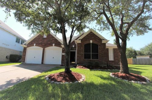 17303 Kenton Crossing Ln, Richmond TX  77407-0881 exterior