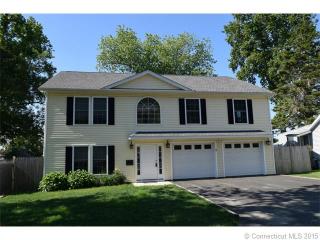 38 Stevens St, Milford, CT 06460-7854