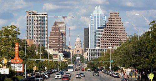 2020 Congress Ave, Austin TX  78704-4315 exterior