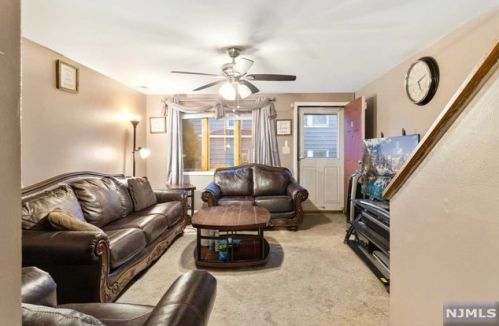 7 Martin Pl, Irvington, NJ 07111-3909