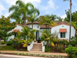 735 Caudor St, Encinitas, CA 92024-1843