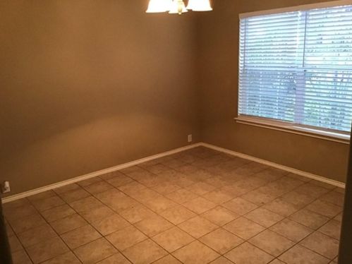 927 Honeysuckle Vine Dr, Richmond TX  77469-4858 exterior