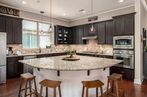 5412 Cherokee Draw Rd, Austin, TX 78738-4077