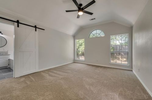 1412 Melody Ln, Carrollton TX  75006-2973 exterior