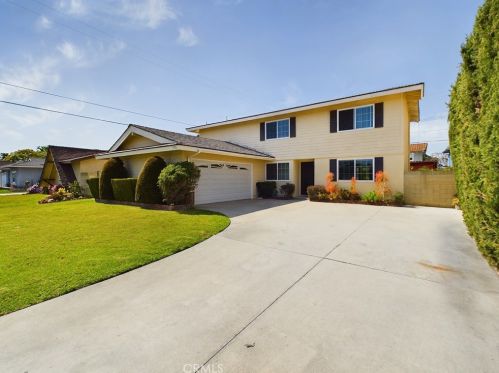 5751 Shirl St, Cypress, CA 90630-3324