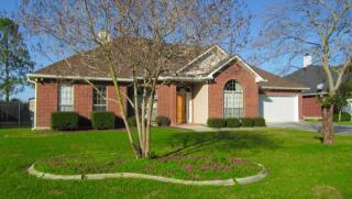 1309 Lake Frances Dr, Gretna, LA 70056-8322