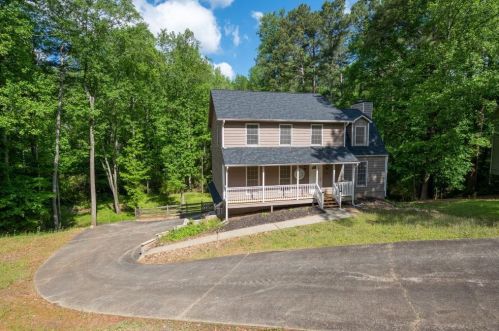 2318 Marneil Dr, Marietta, GA 30062-1659
