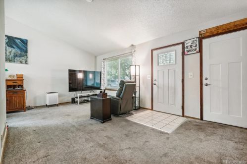 1840 Granby Ct, Aurora CO 80012-6293 exterior