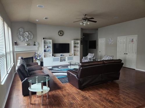 21127 Gladys Yoakum Dr, Richmond TX  77406-7059 exterior
