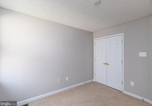 579 Windsong Dr, Aberdeen MD  21001-1809 exterior