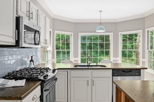 4226 Carmain Dr, Atlanta GA  30342-3504 exterior